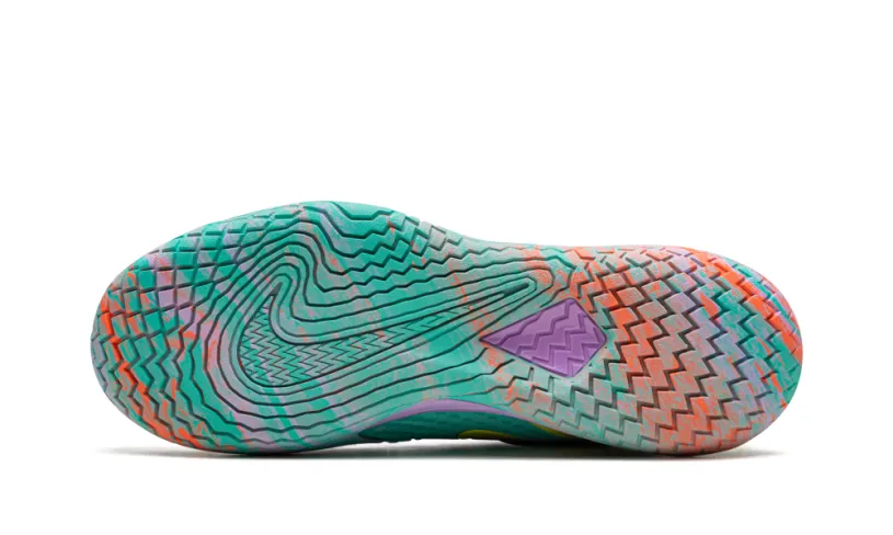 Nike Basketball Court Zoom Vapor Cage 4 'Doernbecher 2022'